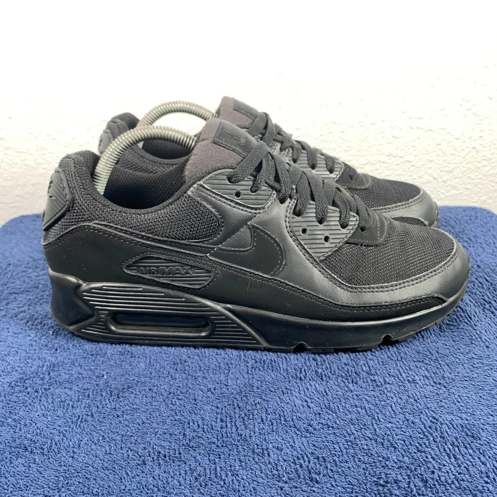 Nike good gently